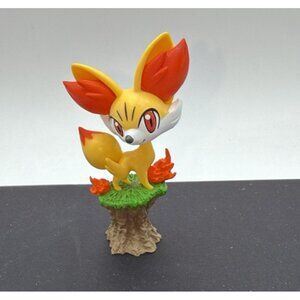 Pokemon Fennekin on Tree Stump 2013 PVC Mini Fig Tomy